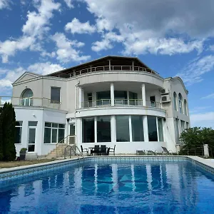 *** Otel Quartz Briz Bulgaristan